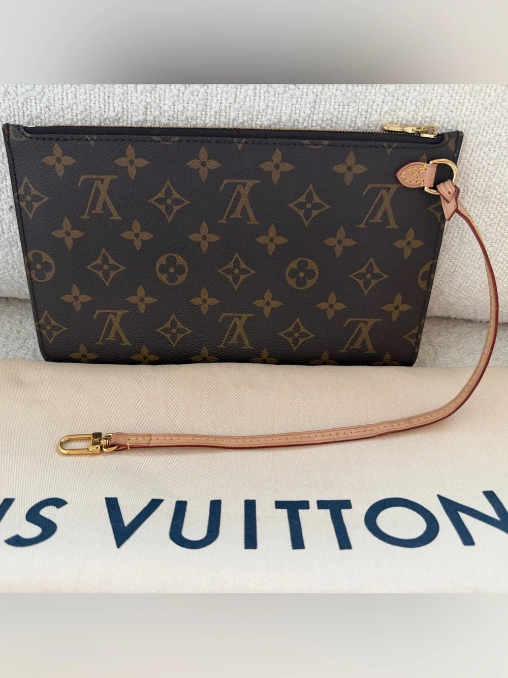 Louis Vuitton Neverfull Monogram Canvas Pouch